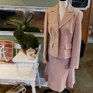 Women's Ann Taylor 3 piece Suit